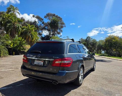 Steel Gray Metallic 2011 Mercedes-Benz E-Class 4MATIC