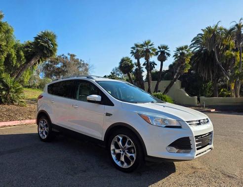 White Platinum Tricoat 2014 Ford Escape Titanium