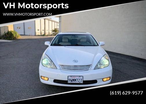 Crystal White 2003 Lexus ES 300 Base