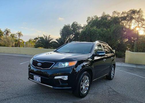 Ebony Black 2012 Kia Sorento SX