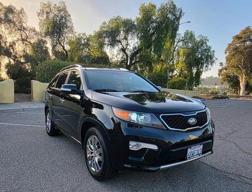 Ebony Black 2012 Kia Sorento SX