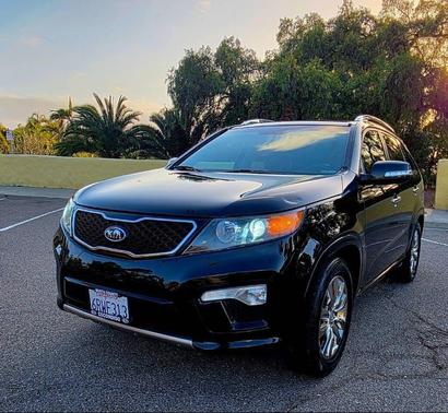 Ebony Black 2012 Kia Sorento SX