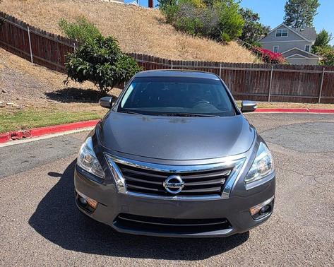 Gun Metallic 2015 Nissan Altima 2.5 SL