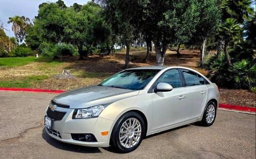 Champagne 2012 Chevrolet Cruze ECO