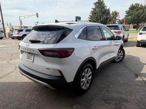 WHITE 2023 Ford Escape Active