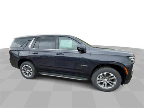 2025 Chevrolet Tahoe LS