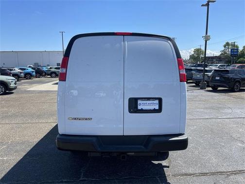 2025 Chevrolet Express 3500 RWD 3500 Extended Wheelbase WT