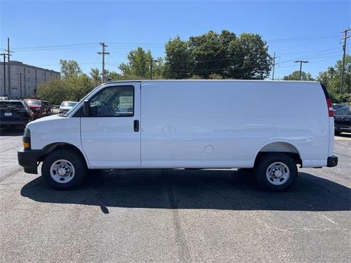 2025 Chevrolet Express 3500 RWD 3500 Extended Wheelbase WT