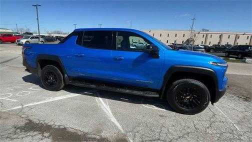 2025 Chevrolet Silverado EV LT