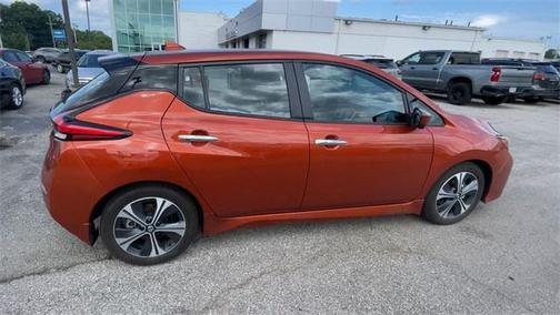 2022 Nissan Leaf SV 40 kWh