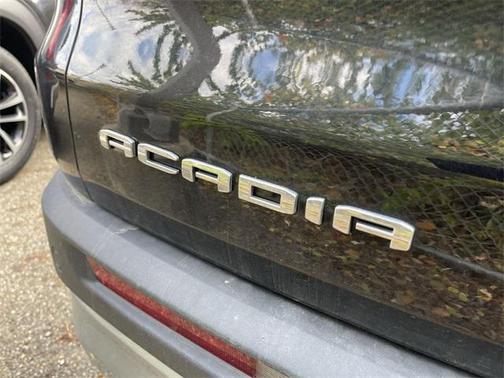 2025 GMC Acadia FWD Elevation