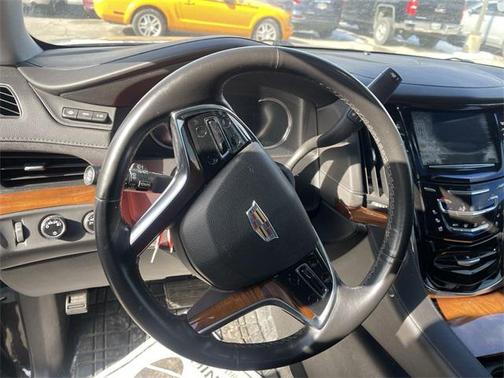 2016 Cadillac Escalade Luxury