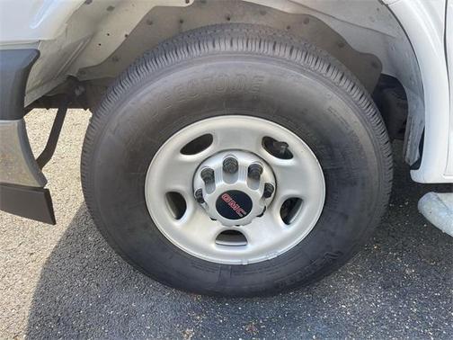 2023 GMC Savana 2500 Work Van