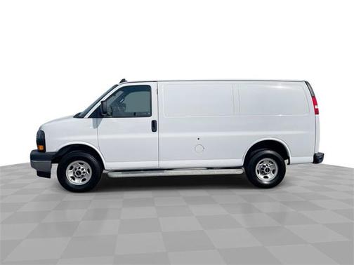 2023 GMC Savana 2500 Work Van