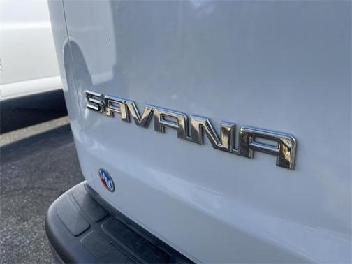 2023 GMC Savana 2500 Work Van
