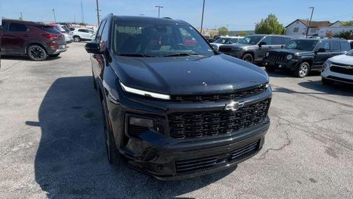 Mosaic Black Metallic 2024 Chevrolet Traverse RS