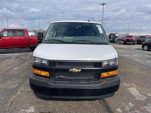 2025 Chevrolet Express 2500 RWD 2500 Regular Wheelbase WT