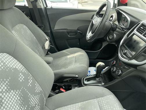 2018 Chevrolet Sonic LT
