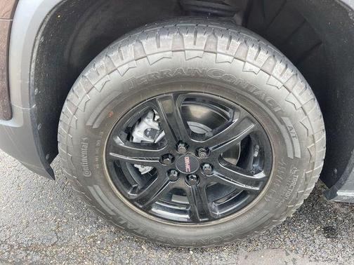 Red Mahogany Metallic 2021 GMC Acadia AWD AT4