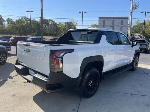 2025 Chevrolet Silverado EV LT