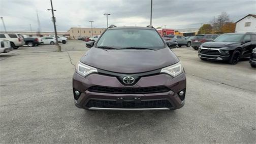 2017 Toyota RAV4 SE