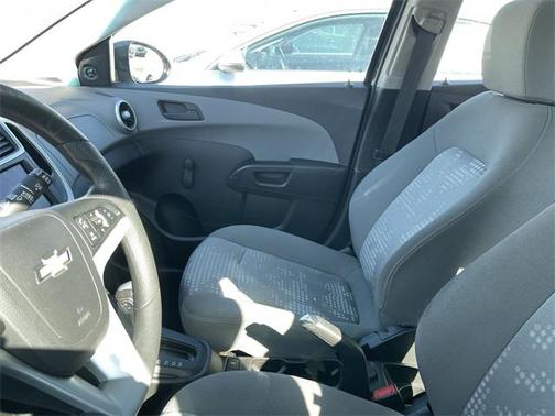 2020 Chevrolet Sonic FWD Hatchback 1FL 5-Door