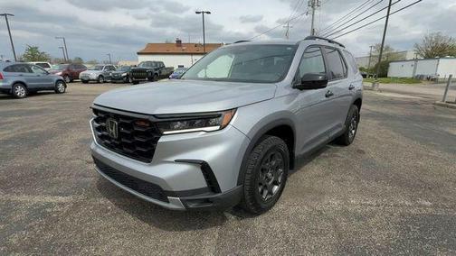 Silver Metallic 2024 Honda Pilot TrailSport