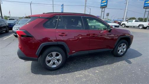 2022 Toyota RAV4 Hybrid XLE