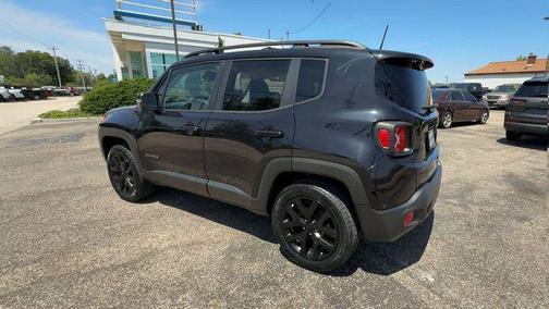 Black 2018 Jeep Renegade Altitude