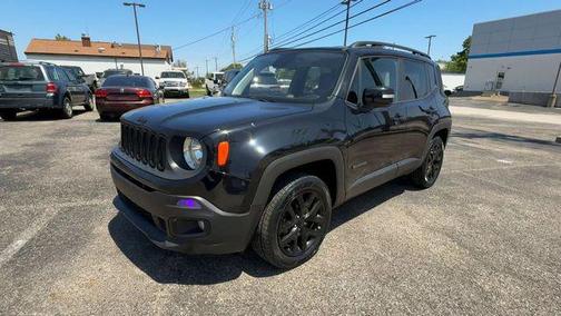 Black 2018 Jeep Renegade Altitude