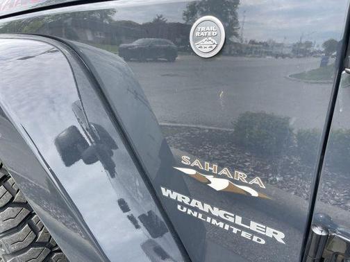 Rhino Clearcoat 2017 Jeep Wrangler Unlimited Sahara