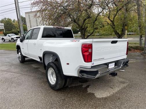 2026 Chevrolet Silverado 3500 LT