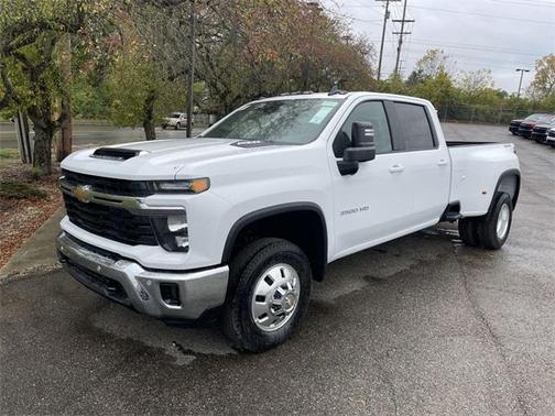 2026 Chevrolet Silverado 3500 LT