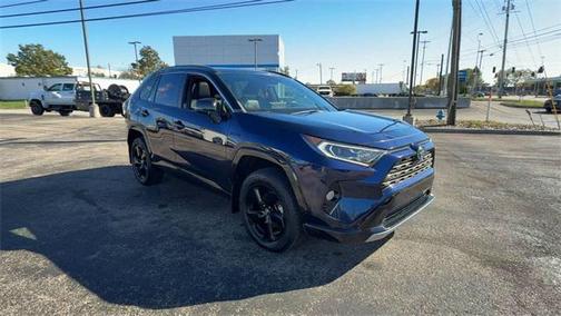 2021 Toyota RAV4 Hybrid SE