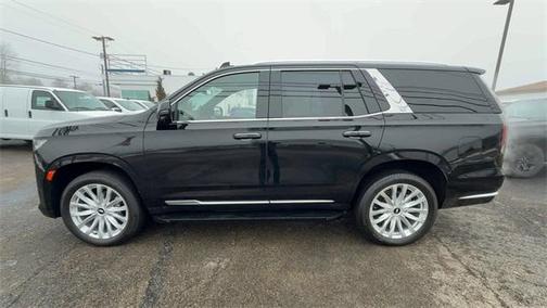 2022 Cadillac Escalade Luxury