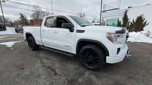 2022 GMC Sierra 1500 Elevation