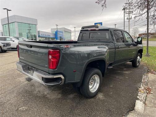 2026 Chevrolet Silverado 3500 LT