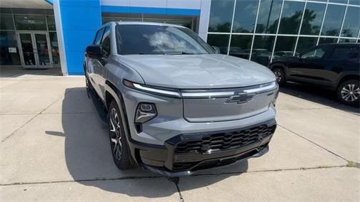 2025 Chevrolet Silverado EV RST