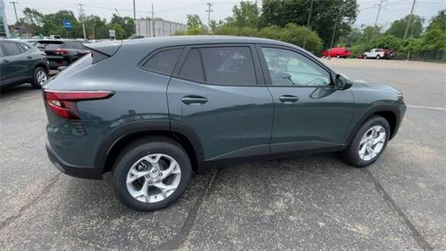 2025 Chevrolet Trax LS