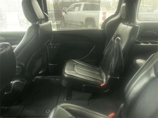 2025 Chrysler Pacifica L