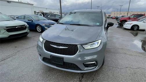 2025 Chrysler Pacifica L