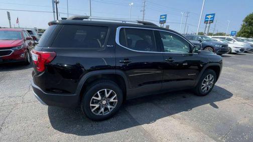 2023 GMC Acadia AWD SLT
