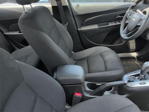 2015 Chevrolet Cruze 1LT