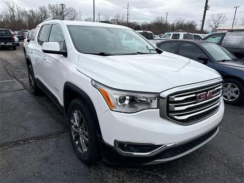 2017 GMC Acadia SLT-1