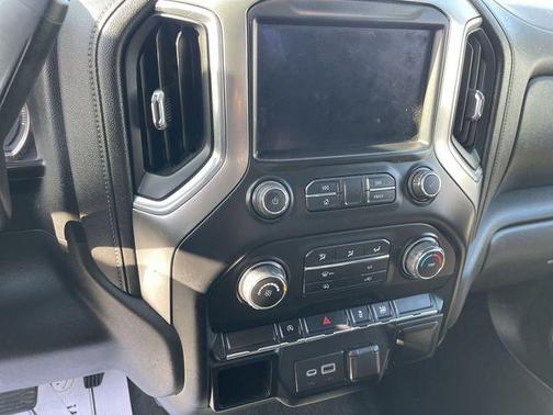 Silver Ice Metallic 2020 Chevrolet Silverado 1500 LT