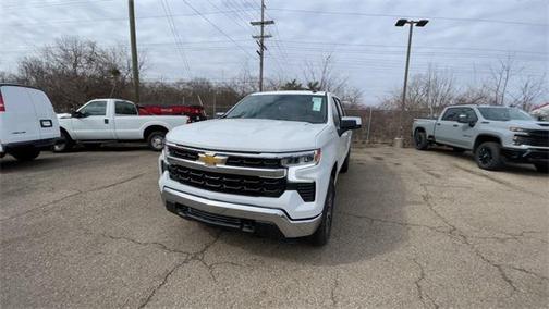 2025 Chevrolet Silverado 1500 LT