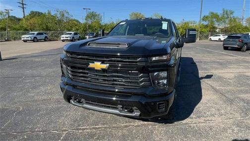 2026 Chevrolet Silverado 2500 Custom