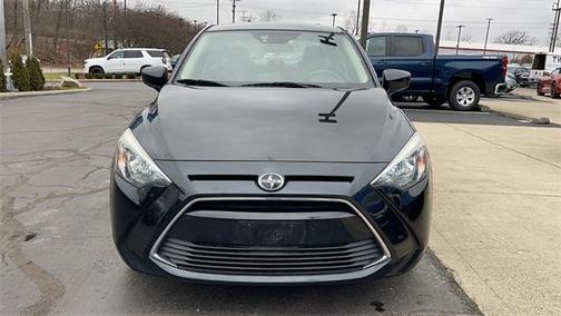 Photo 4 of 33 of 2016 Scion iA Base