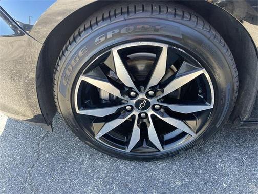 2021 Chevrolet Malibu FWD RS