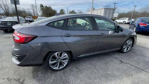 Modern Steel Metallic 2018 Honda Clarity Plug-In Hybrid Touring
